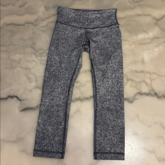 Lululemon Wunder Under Crop III - Rio Mist White Black - Picture 2 of 8